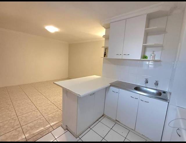 2 BEDROOM PROPERTY TO RENT IN OTTERY